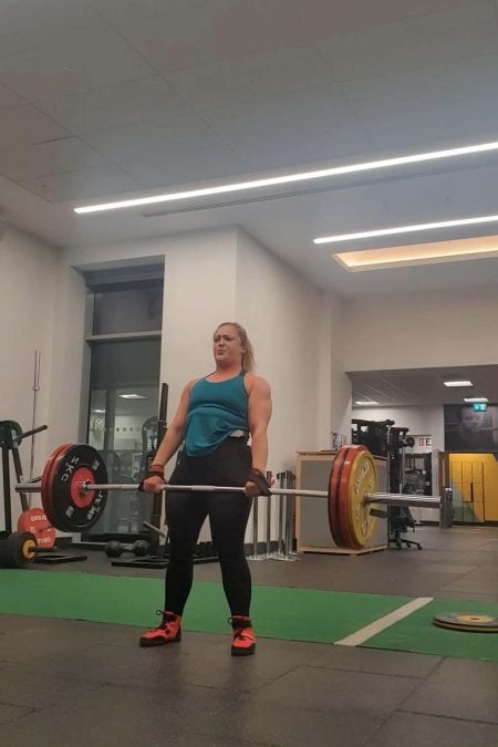 Kathryn Deadlifting