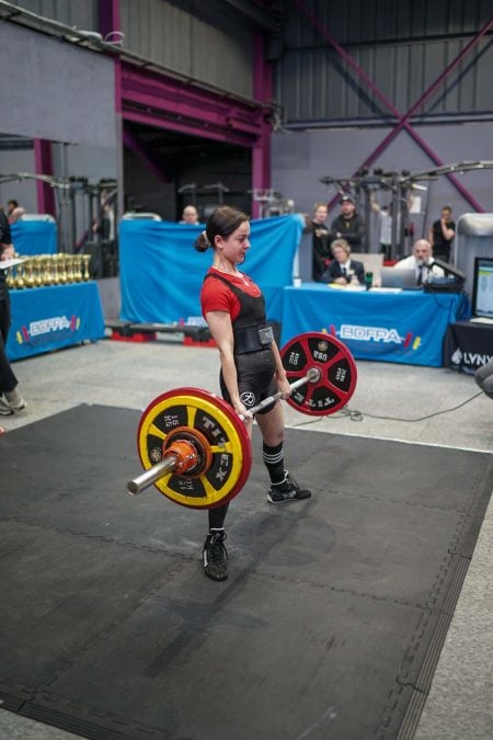 Beth Deadlifting